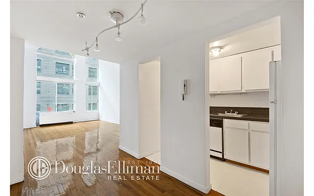 Sold by Douglas Elliman | media 17