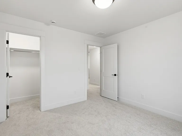 2144 E Deep Purple Ln — Photo 14