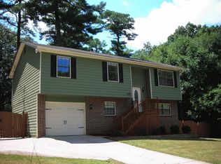 1667 Peachcrest Rd, Decatur, GA 30032