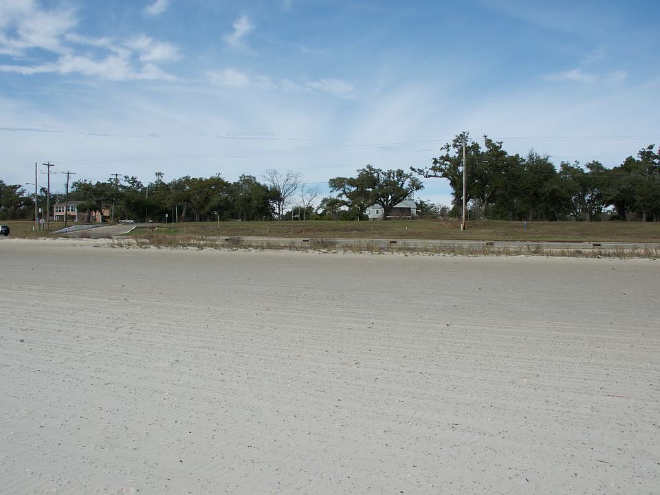 1st image of 603 N Beach Blvd