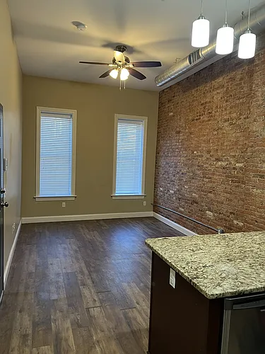 Floor plan 419 North Queen Street - 1N