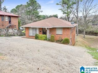 6536 Cherokee Dr, Fairfield, AL