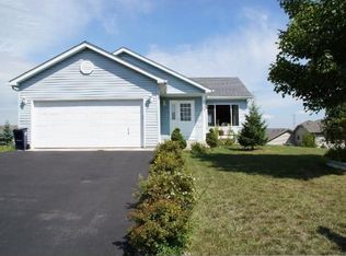 1903 French Trace Ave, Shakopee, MN 55379