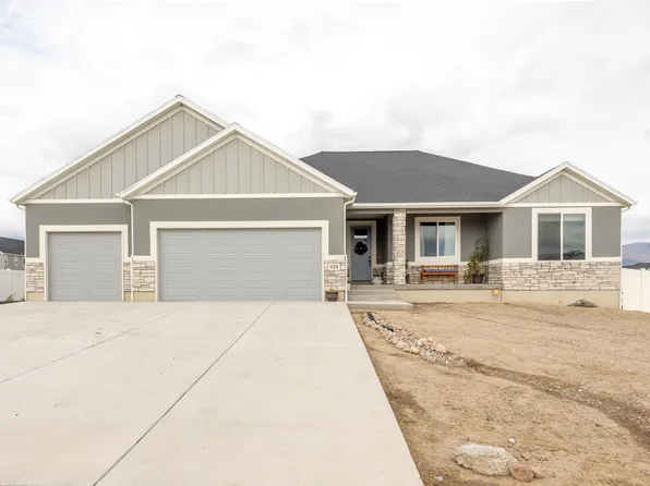 624 S Maxwell Dr, Grantsville, UT 84029