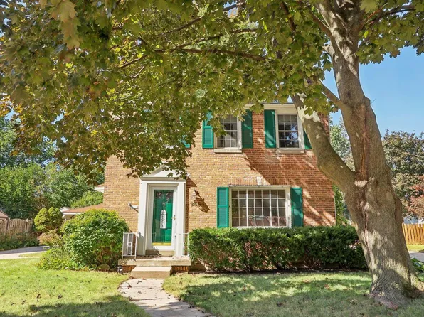 3561 South 57th STREET, Milwaukee, WI 53220