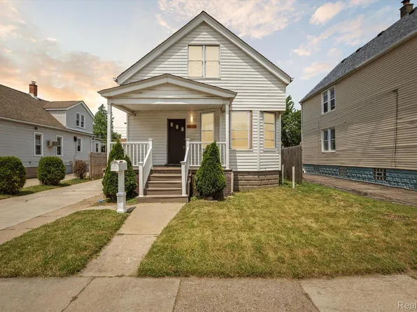 3857 Norwalk St, Hamtramck, MI 48212