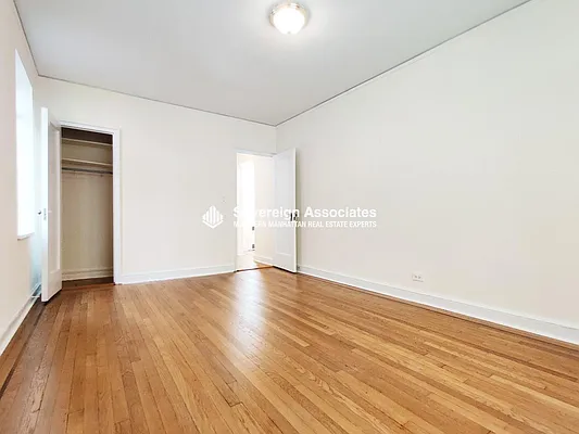 Rented by Sovereign Associates | media 5