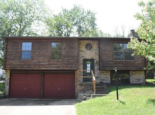 2002 Westbourne Way, Fenton, MO 63026