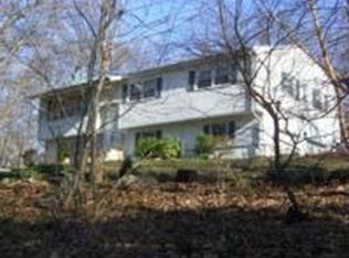 5 Fairchild Rd, Newtown, CT 06470
