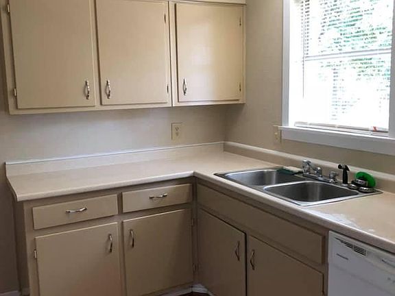 5th image of 3615 Avenue B