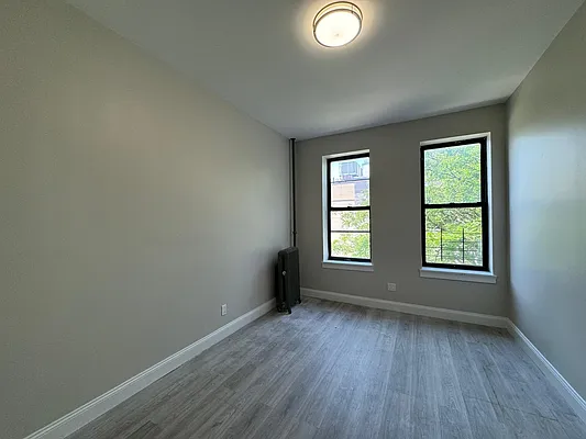 Rented by Pear NYC LLC | media 10