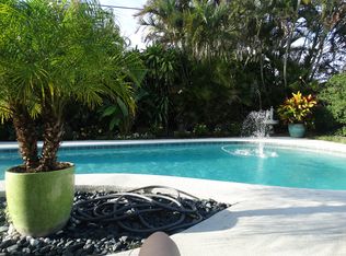 816 Cinnamon Rd, North Palm Beach, FL 33408