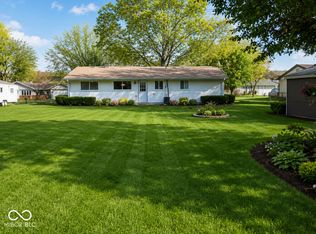 1220 Tree Top Ln, Greenwood, IN 46142