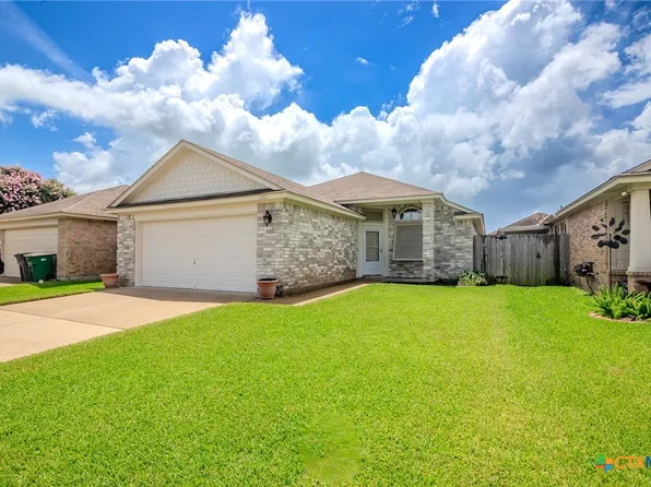 127 Carlsbad Dr, Victoria, TX 77904