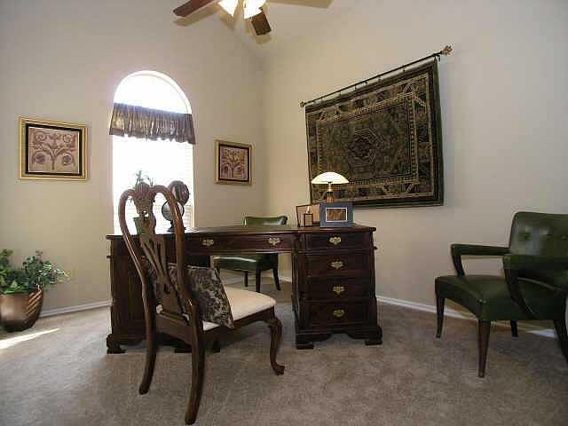 2nd image of 1253 N Shannon Way Ct