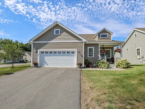 42 Toby Circle #38, Merrimack, NH 03054