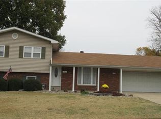 204 Rosemary Dr, Collinsville, IL