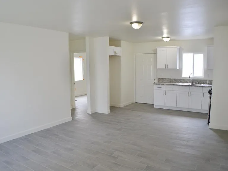12210 Cambrian Ct — Photo 18