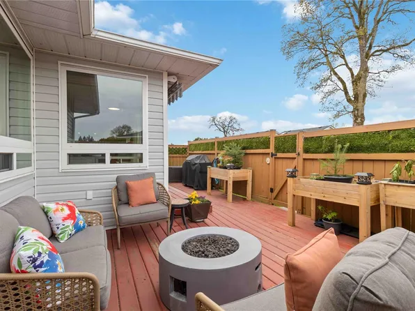 4125 Interurban Rd #28, Saanich, BC V8Z 4W8