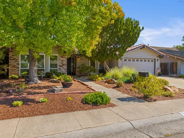 9127 Winding Oak Dr, Fair Oaks, CA 95628
