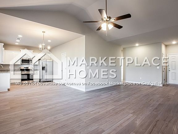 4th image of 218 Wl Miller Dr