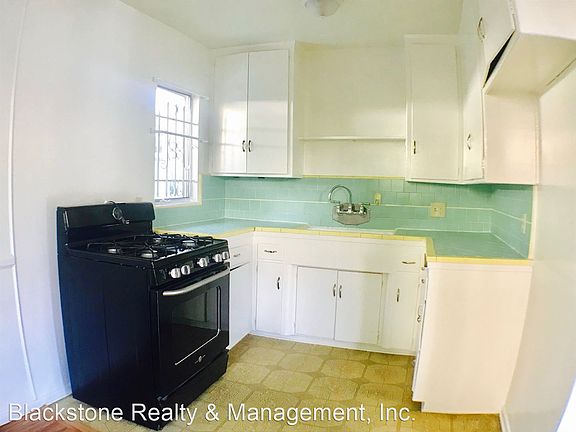 3rd image of 1146 N Ogden Dr APT 4