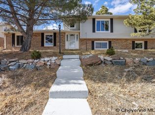 5510 Powderhouse Rd, Cheyenne, WY 82009