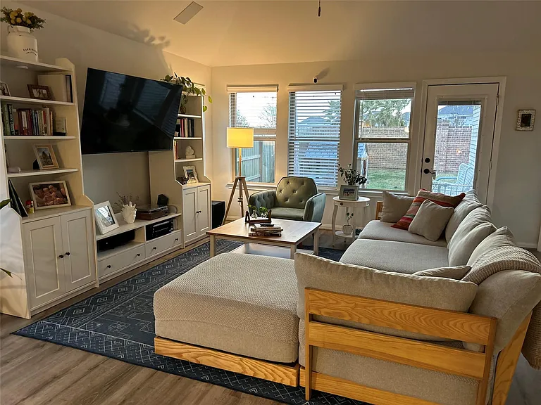 3213 Cornflower Coast Ct — Photo 13