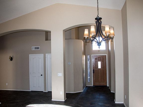 5th image of 2164 S Raven Cir