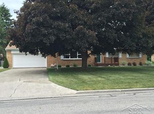 2785 Reppuhn Dr, Saginaw, MI 48603