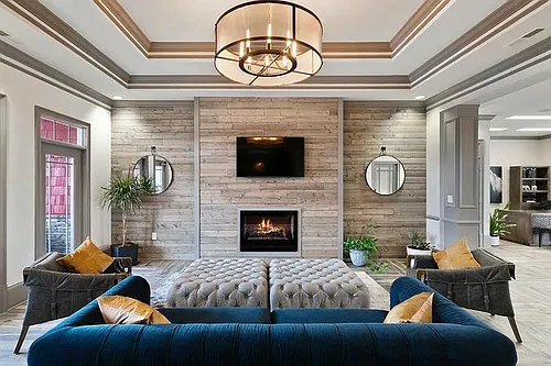 Apartments at Glenmoore Photo 1