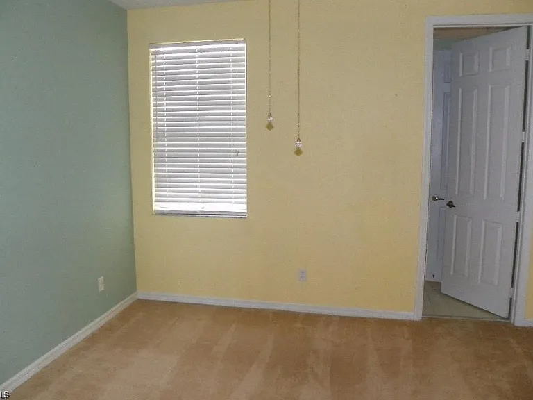 1400 Mariposa Cir #104 — Photo 10