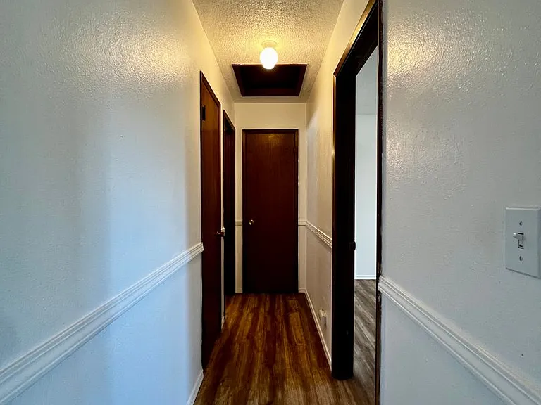 3910 Meadow Ln — Photo 9