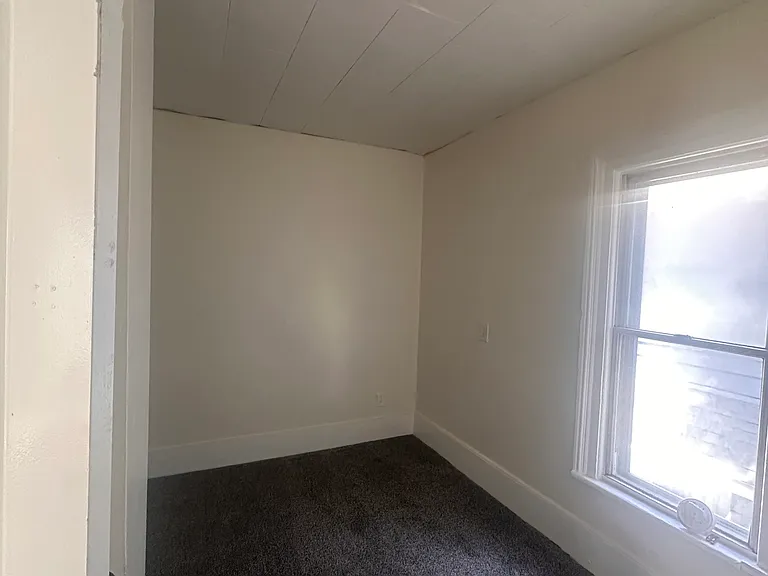 226 Fulton Ave #2 — Photo 4