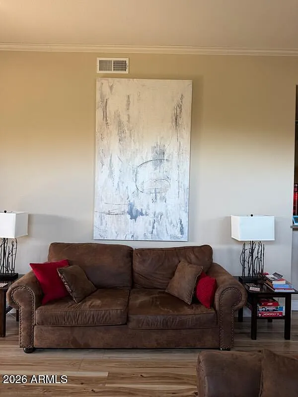 2 bed, 1234 sqft, $2,300 — Photo 4