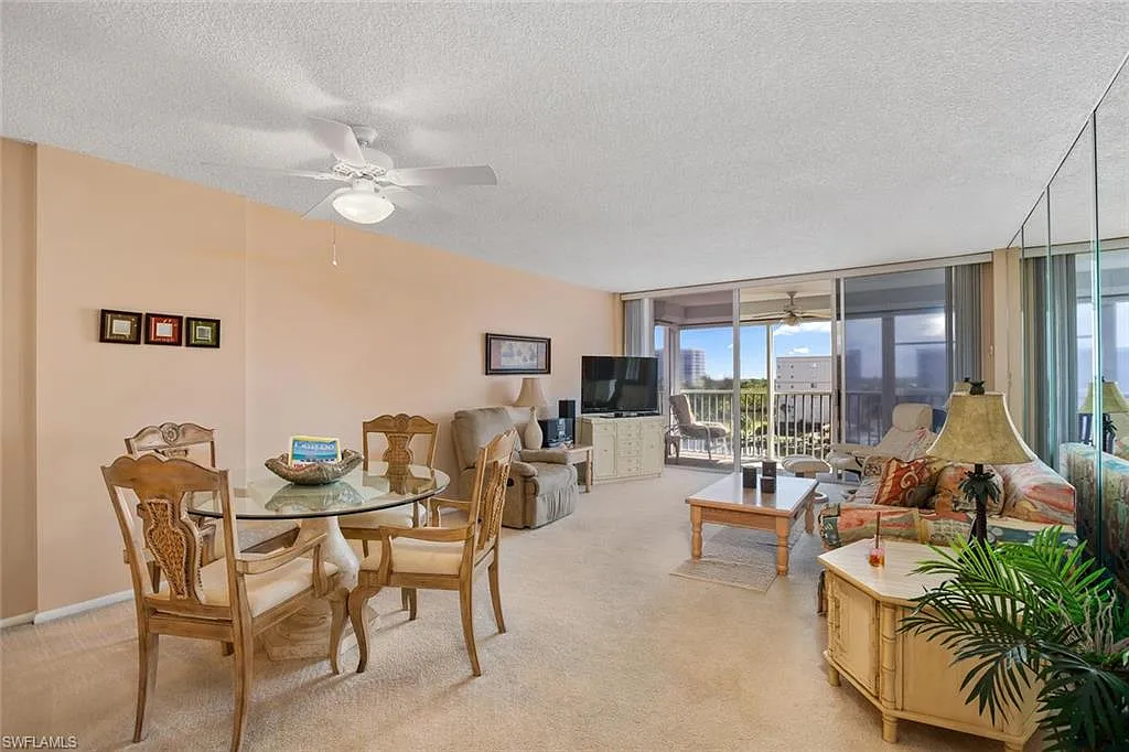 1 bed, 1.0 bath, 810 sqft, $5,000 — Photo 3