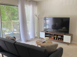 2650 Redcoat Dr #92, Alexandria, VA 22303