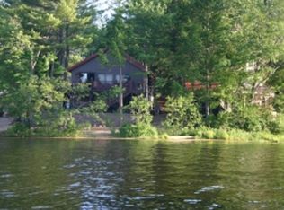 287 Camelot Shore Dr, Farmington, NH 03835