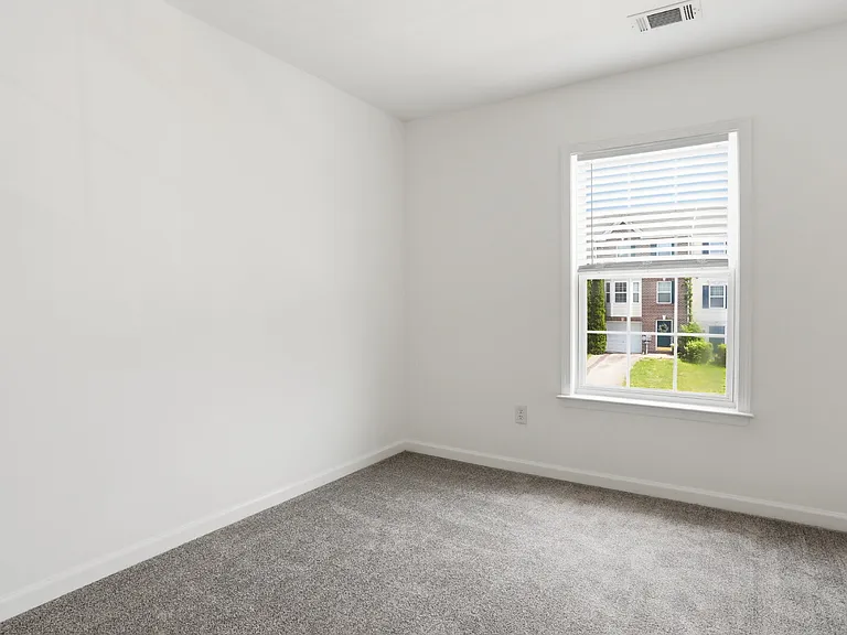 808 Marquette Dr — Photo 19