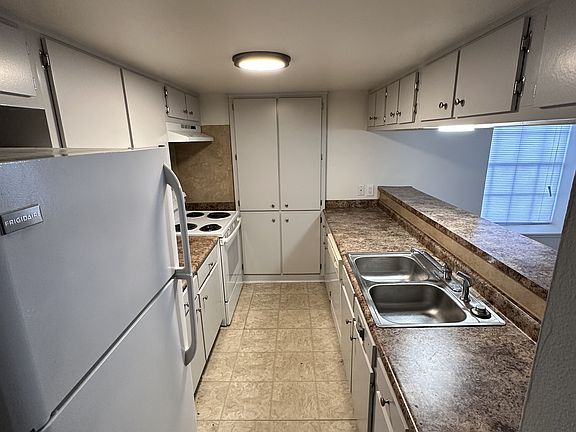 2nd image of 6329 Calder Ave APT 204