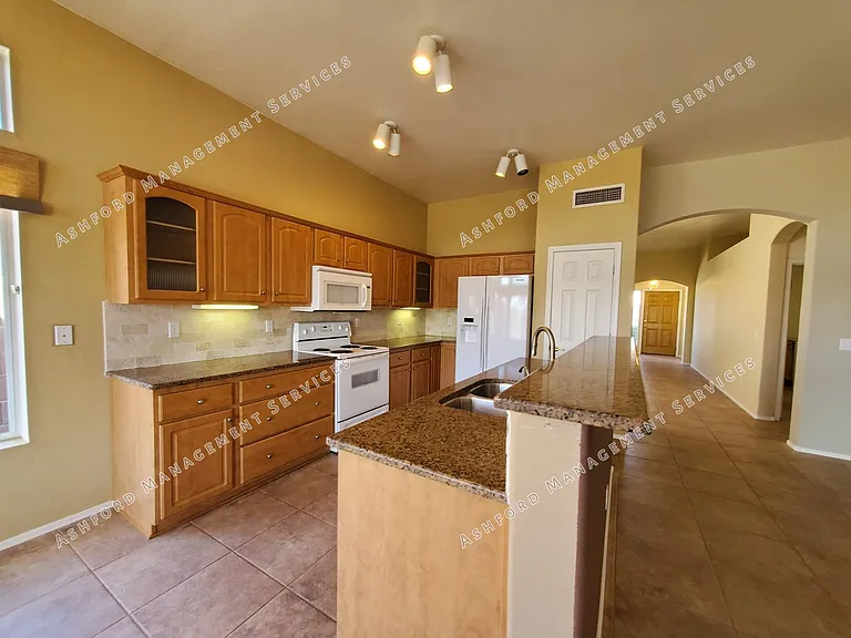 11558 W Tortoise Ct — Photo 8