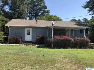 30 Breedwell Rd, Crossville, AL 35962