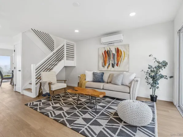 11218 Poblado Rd, San Diego, CA 92127