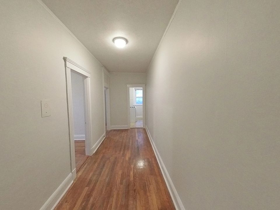 2nd image of 1466 Commonwealth Ave APT 3