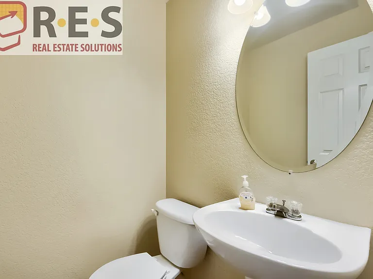 9404 Ashbury Cir #103 — Photo 13