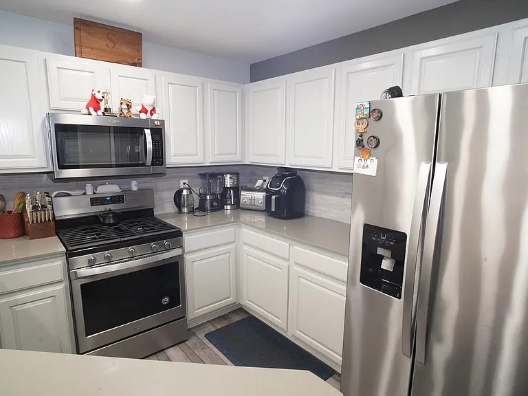 2220 S 336th St #405 — Photo 5