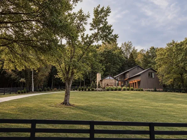 1003 Perkins Ln, Franklin, TN 37069