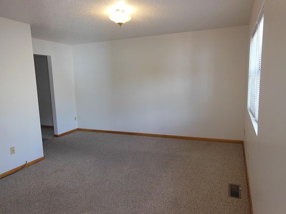 5th image of 233 Heavner Ave APT D