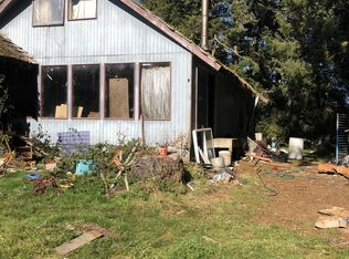 90903 Robertson Ln, Coos Bay, OR 97420