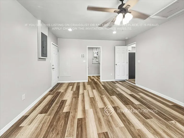 1938 Summit Dr — Photo 8